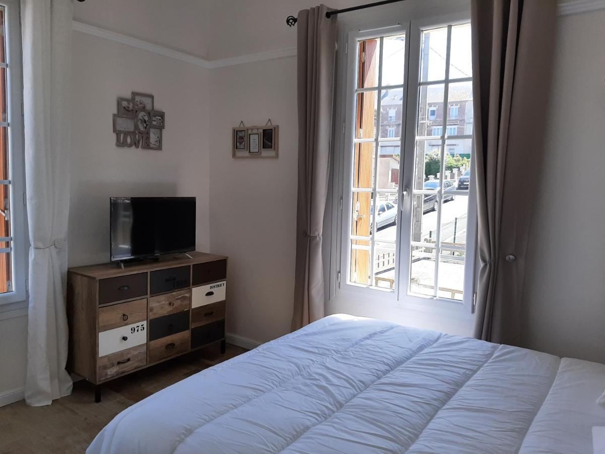 Au gré des marées, appartement face à la mer, classé 3 étoiles Ault Extérieur photo